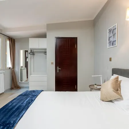 Guest house Portafortuna - Close To Colosseum 3*