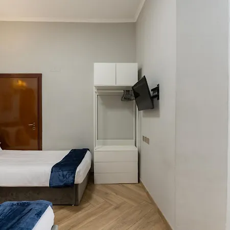 Guest house Portafortuna - Close To Colosseum