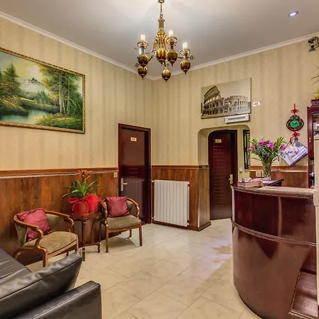 Portafortuna - Close To Colosseum