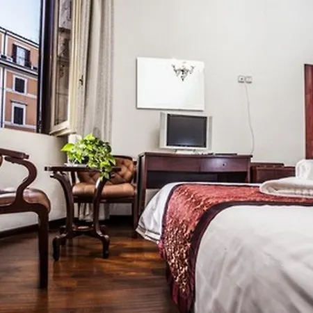 Portafortuna - Close To Colosseum Guest house 3*